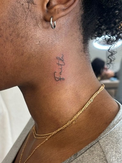 Tatouage . Troyes.